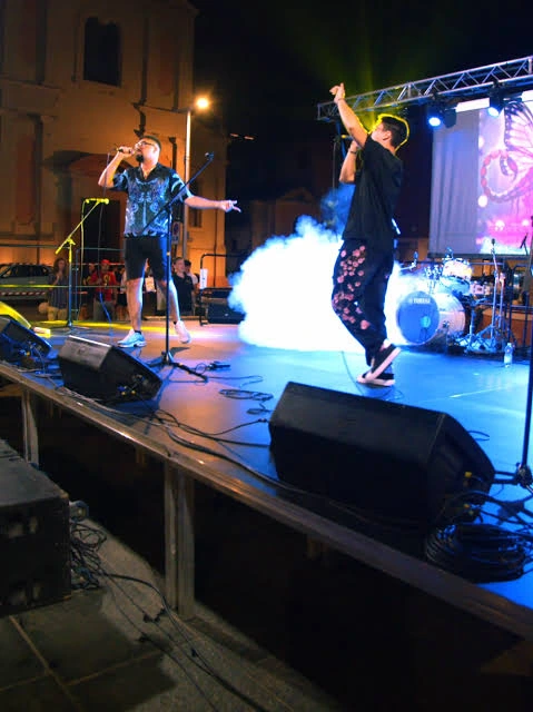 Il duo Butterfly Stinger sul palco del JULIVE 2026